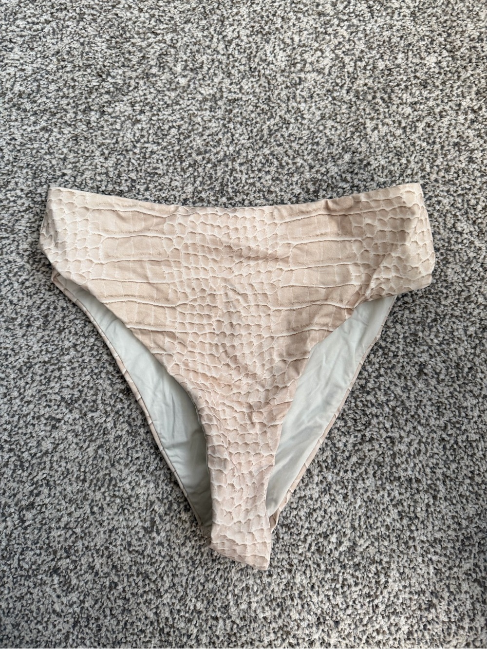 SKIMS High-Rise Textured Bikini Bottoms in Light Beige